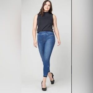 Spanx  Distressed Ankle Skinny Jeans in Large Wash